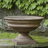 Newberry Urn (cast Stone In Pietra Nuova Finish)