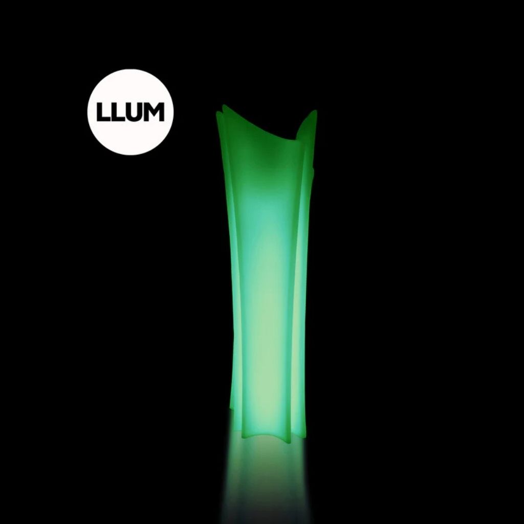 Alma illuminated planter (2)