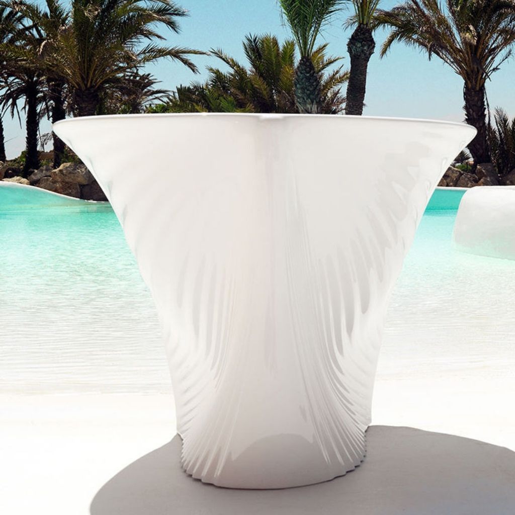 Biophilia Lounge Chair | Sculptural Modern Outdoor Comfort | Yard Art, Inc.