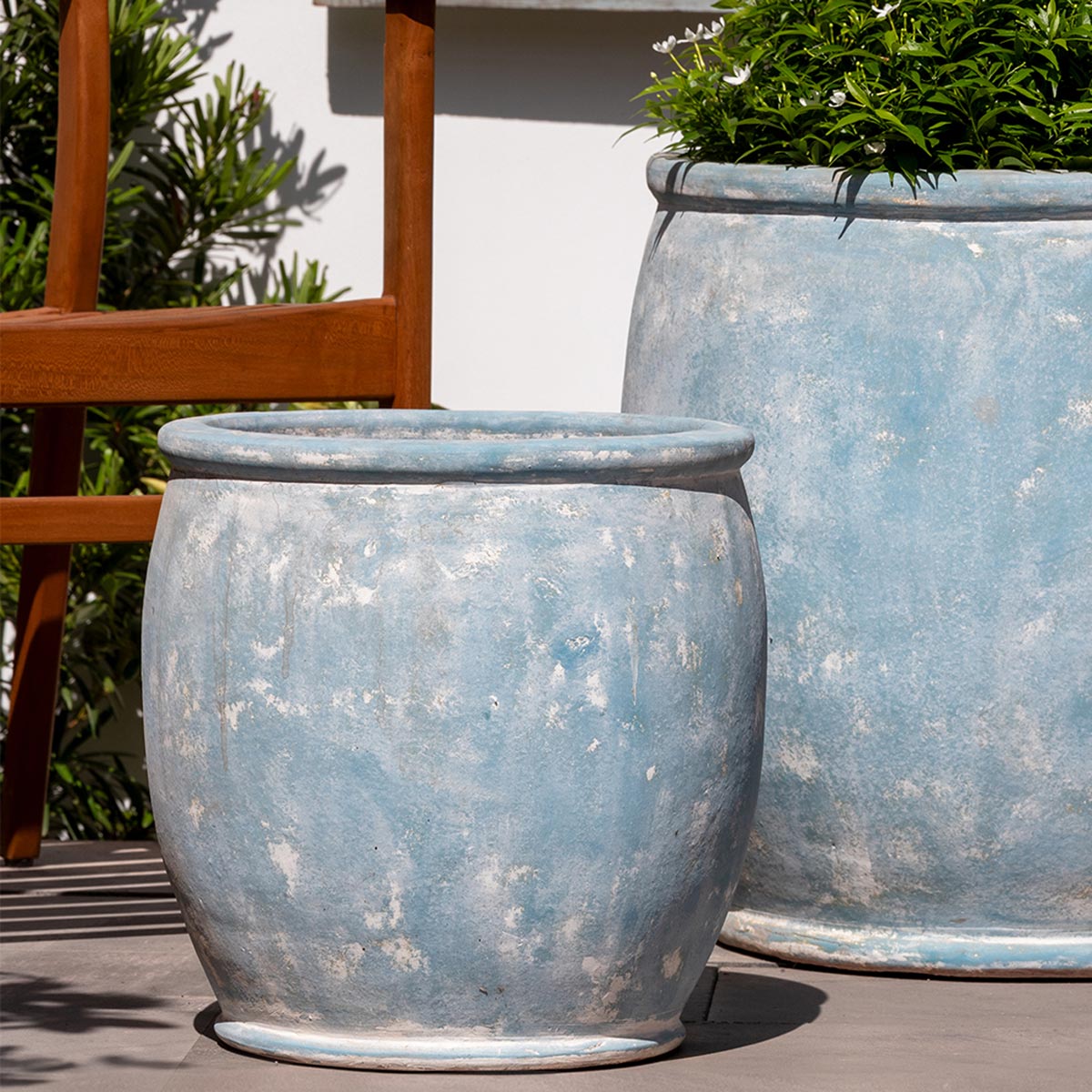 Brooke planter (terracotta in murano celeste glaze)