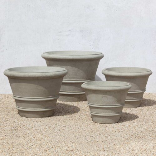 Classic rolled rim planters in verde finish