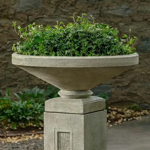 Gimlet urn cast stone planter p1013