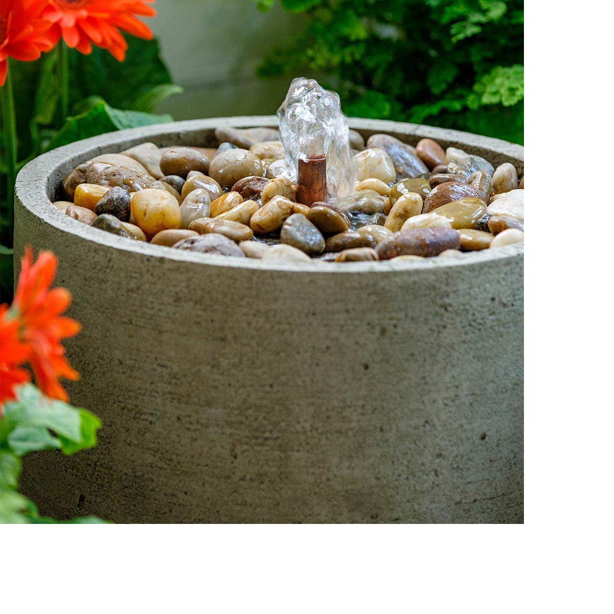 Low salinas pebble fountain detail (cast stone in greystone finish)