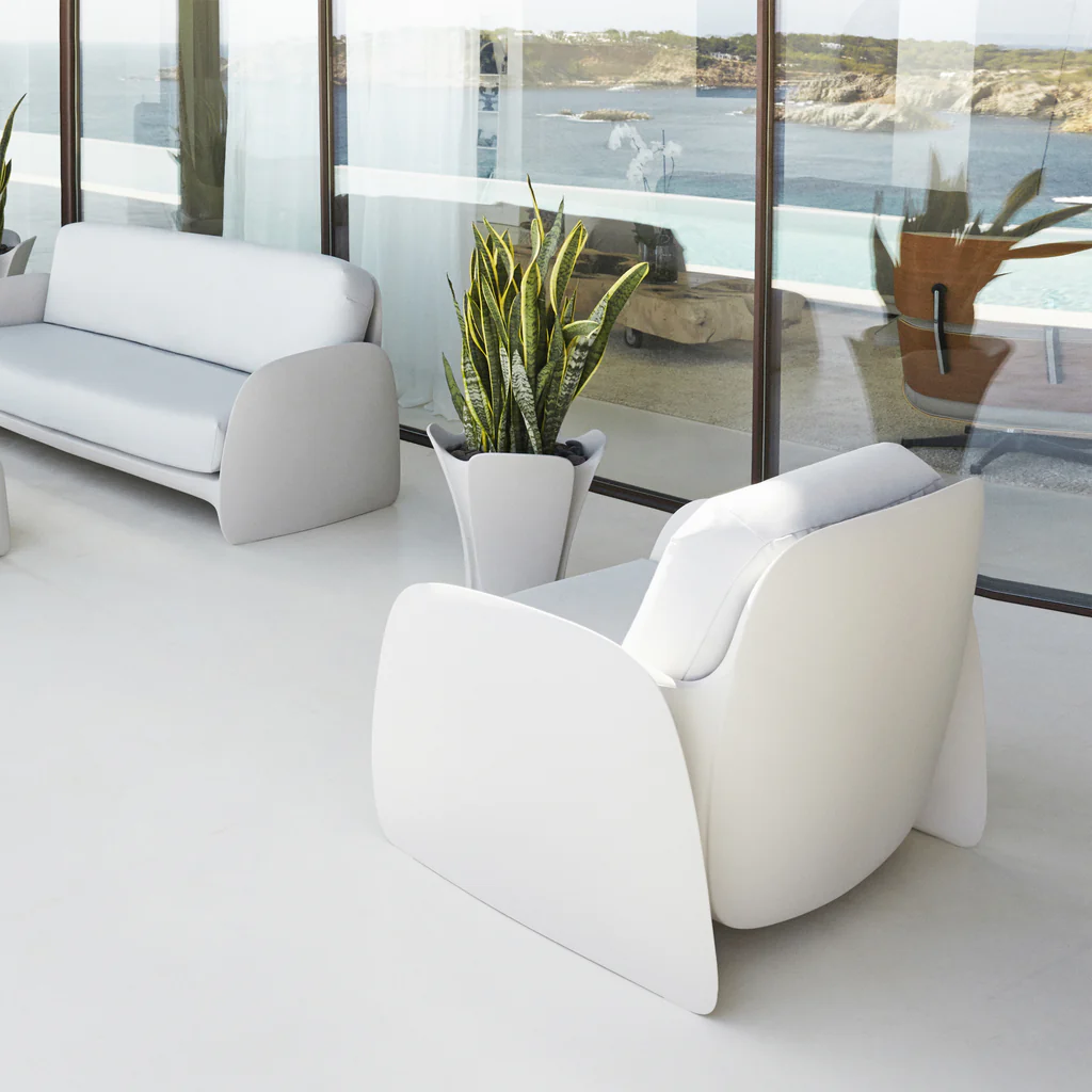 Vondom pezzettina lounge chair view add02